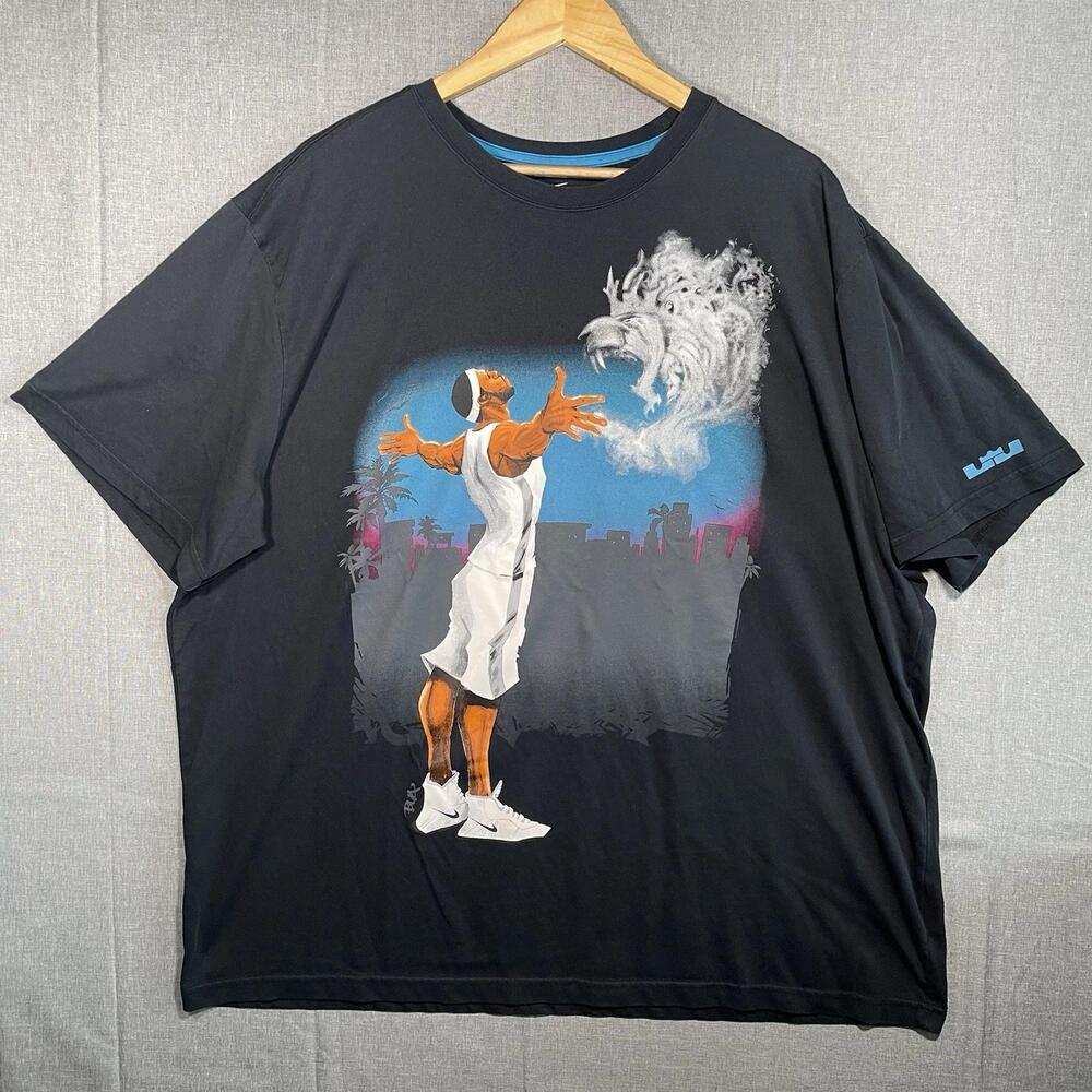 Lebron King James Painting Lion Premium Dri-Fit T-Shirt Mens